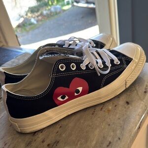 Black and White Commes Des Garçons, men shoe size 10.5. Only worn once!
